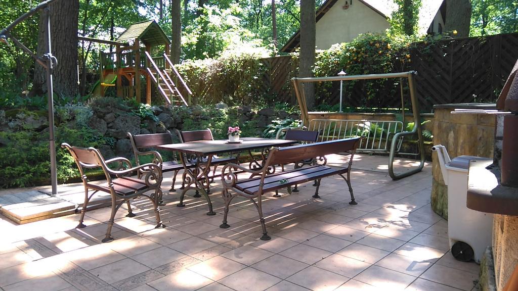 Villa Podkowa Podkowa Leśna Extérieur photo